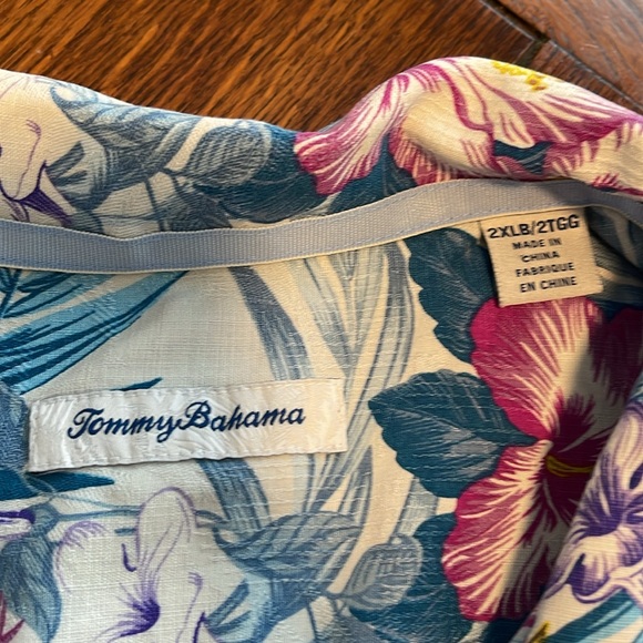 Tommy Bahama Tropical Hawaiian Silk Button Down Short sleeve Camp Shirt 2XL XXL - Picture 4 of 8